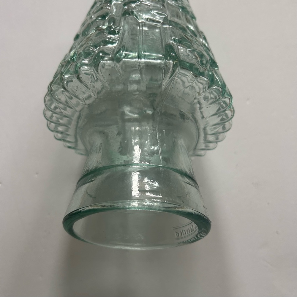 Recycled Green Bottle Glass Tree Shaped - Picture 4 of 6